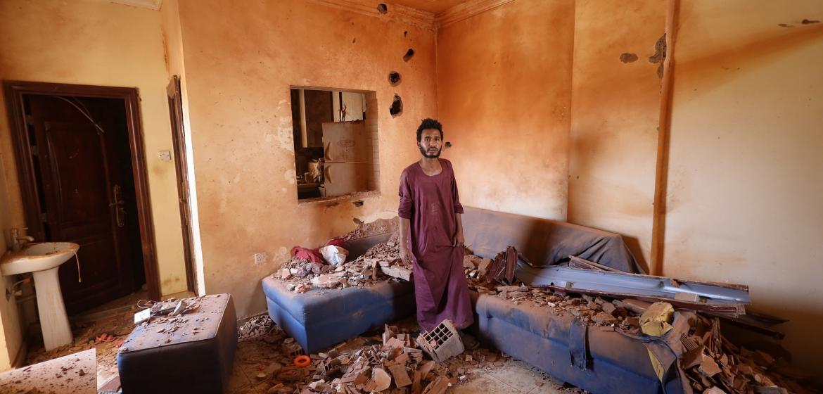 A man in his property that was destroyed by the fighting in April 2023 in Khartum. Photo: Faiz Abubakr Mohamed (IG: faizabubak)