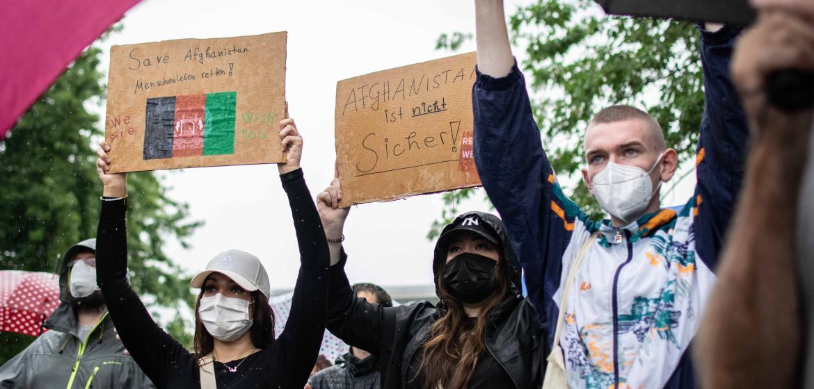 Afghanistan-Solidaritäts-Demonstration vor dem Kanzleramt in Berlin am 22.08.2021. Bild: Anna-Theresa Bachmann