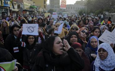 Demonstration gegen sexuelle Belästigung in der Nähe des Tahrir-Platzes in Kairo 2013. Foto: Gigi Ibrahim, flickr.