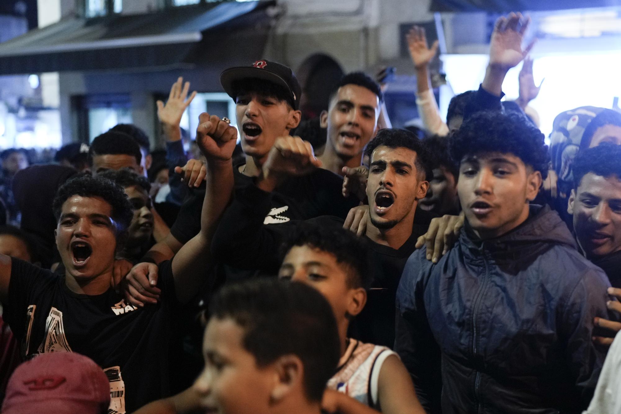 Marokkanische Jugend protestiert auf den Straßen des Landes. Foto: Mosaab Elshamy