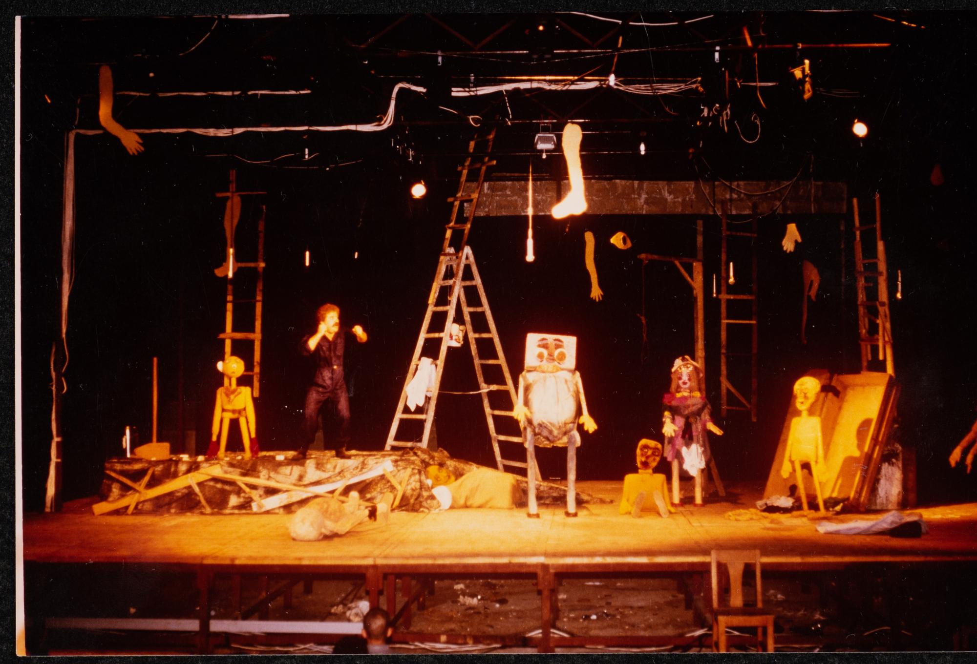 The monodrama "Ras Ros" in 1980. Photo: www.adeltartir.com